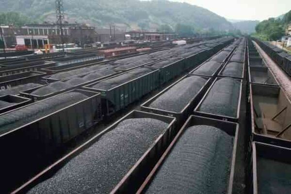 Белоруссия за один год нарастила экспорт угля на Украину в ТЫСЯЧУ раз - причем не имея месторождений