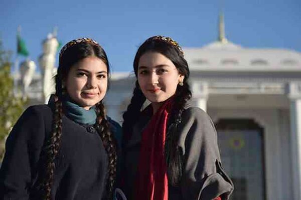Власти Туркмении запретили покидать страну всем гражданам, не достигшим 40 лет. новости, туркменистан, миграция