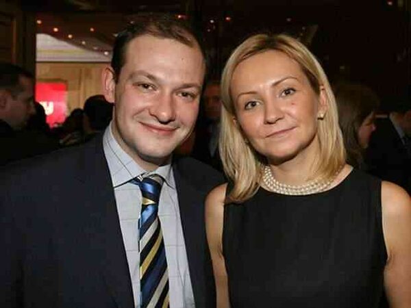 Пишут, что супруга телеведущего Сергея Брилёва тоже получила гражданство Великобритании