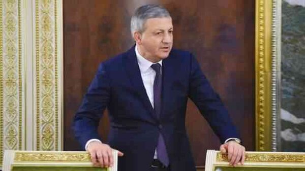 Ни дня без отставок и назначений: очередная серия весеннего губернаторопада
