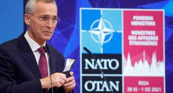Генсек НАТО пригрозил России «высокой ценой» и всевозможными «последствиями»