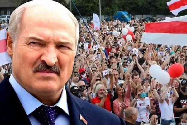 Встать на колени перед силовиками призвал бунтовщиков в Казахстане Лукашенко