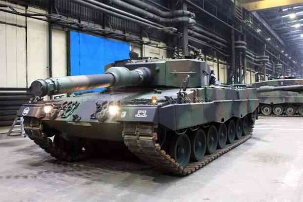 Президент Дуда пожаловался на кидок с танками "Леопард"