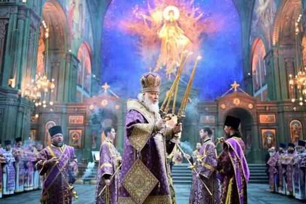 Патриарх Кирилл: «Мы сломали хребет фашизму, да поможет нам Бог и сегодня»