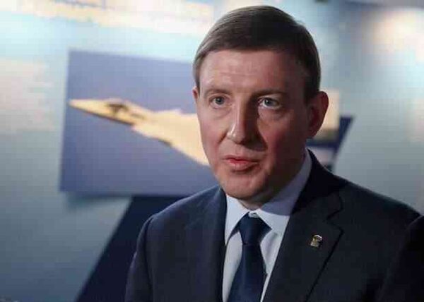 «Единая Россия» просит руководство страны помочь ДНР и ЛНР поставками вооружений