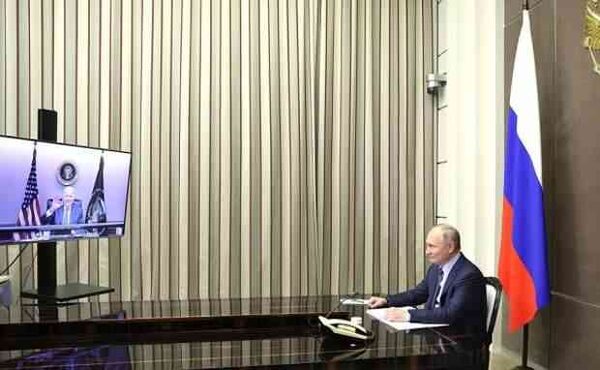 Двухчасовой онлайн-саммит Путина и Байдена